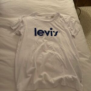 Levis tee